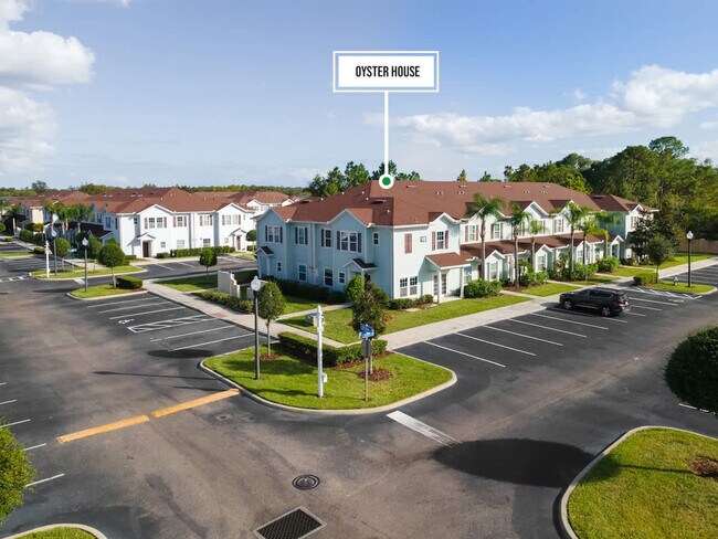 Building Photo - 3211 Oyster Ln