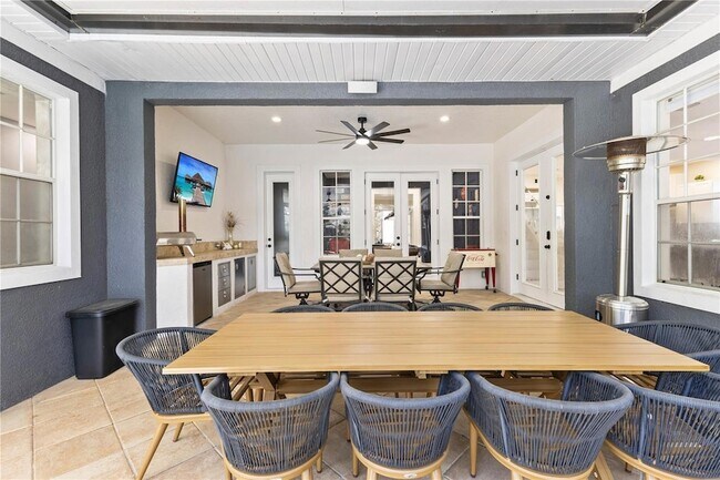 Building Photo - 11342 S Camden Commons Dr