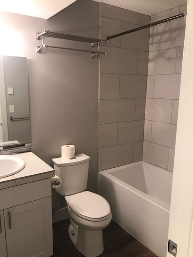 Building Photo - 7936 SE Raymond St