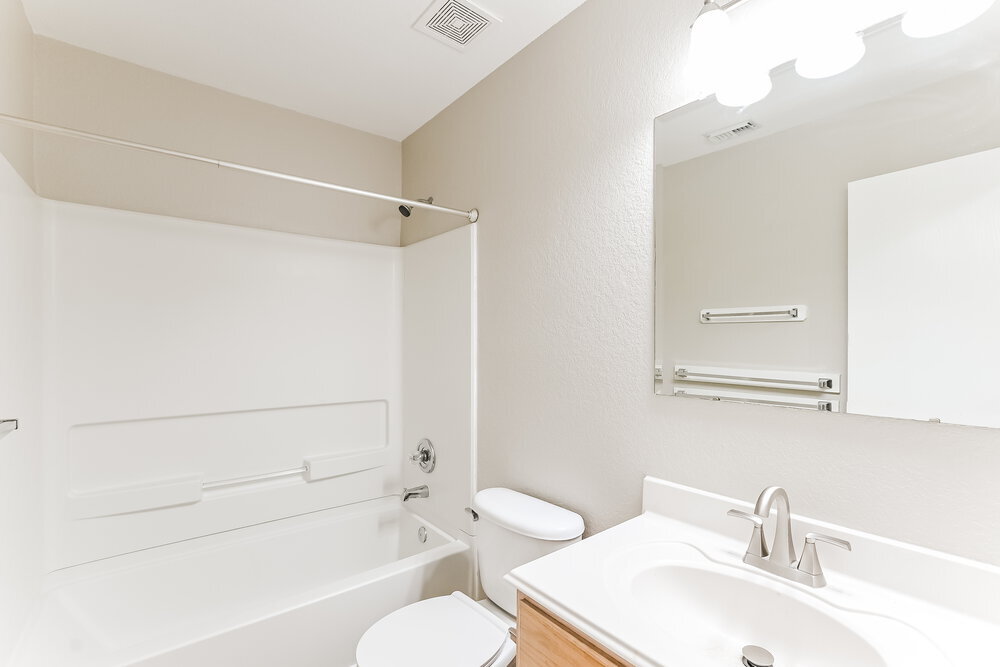 Building Photo - 12510 Aarons Way Dr