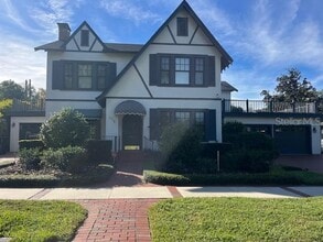 Building Photo - 316 Fernwood St