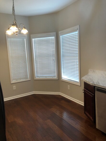 Building Photo - 141 Mill Pond Crossing