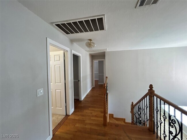 Building Photo - 1480 La Brea Rd