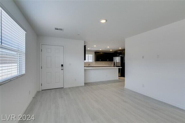 Building Photo - COMING SOON - Ready no later than the begi...