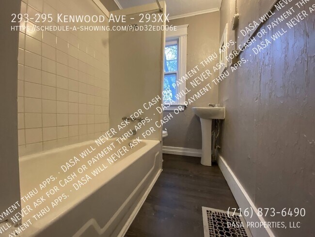 Building Photo - 293-295 Kenwood Ave-293XX