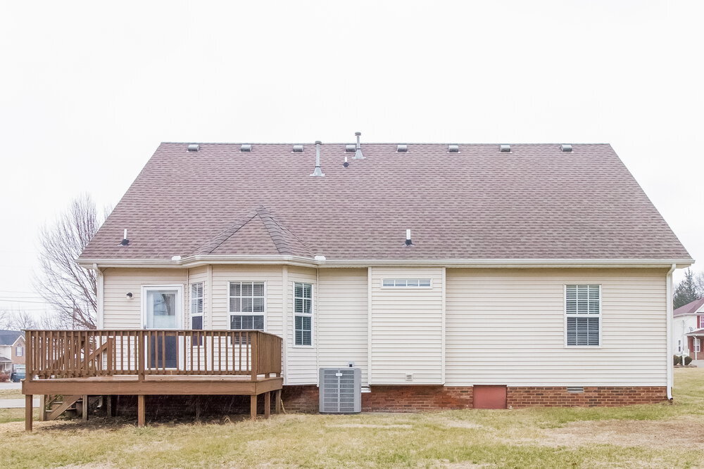 Building Photo - 300 Stafford Ct