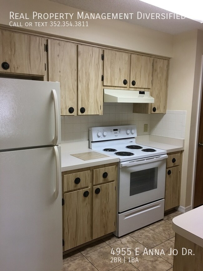 Building Photo - Citrus Park Apartments - 2BR/1BA unit