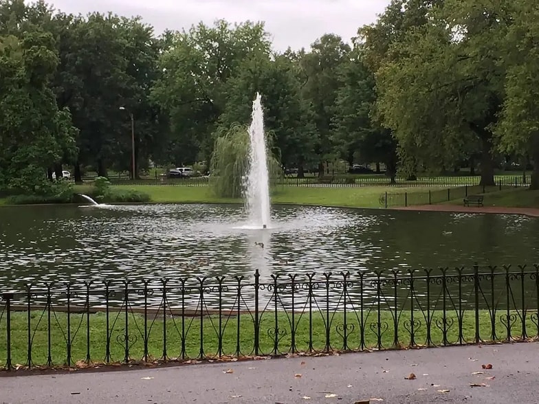 Lafayette Park - 2051 Park Ave