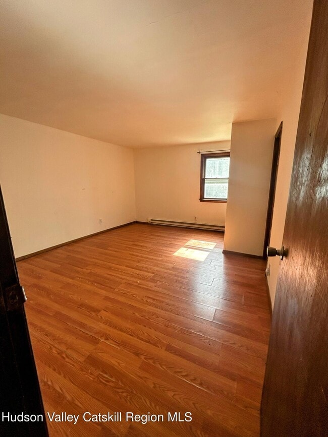 Building Photo - 1227 US-9