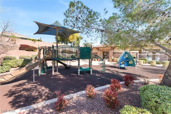 Building Photo - 10625 Mt Jefferson Ave