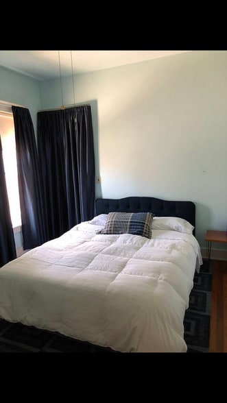 Bedroom 2 - 335 W 2nd St