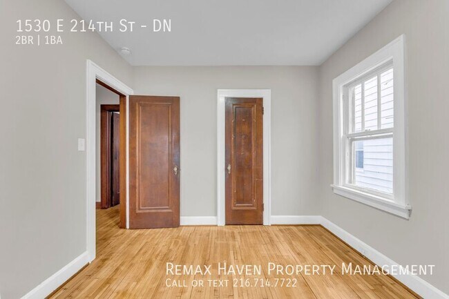 Building Photo - 1530 E 214th St