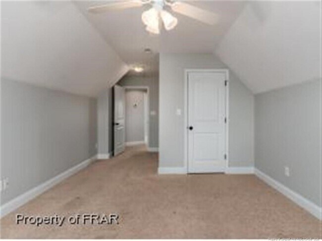 Building Photo - 175 Wind Brook Ct