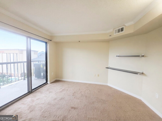 Building Photo - 795 Hammond Dr NE