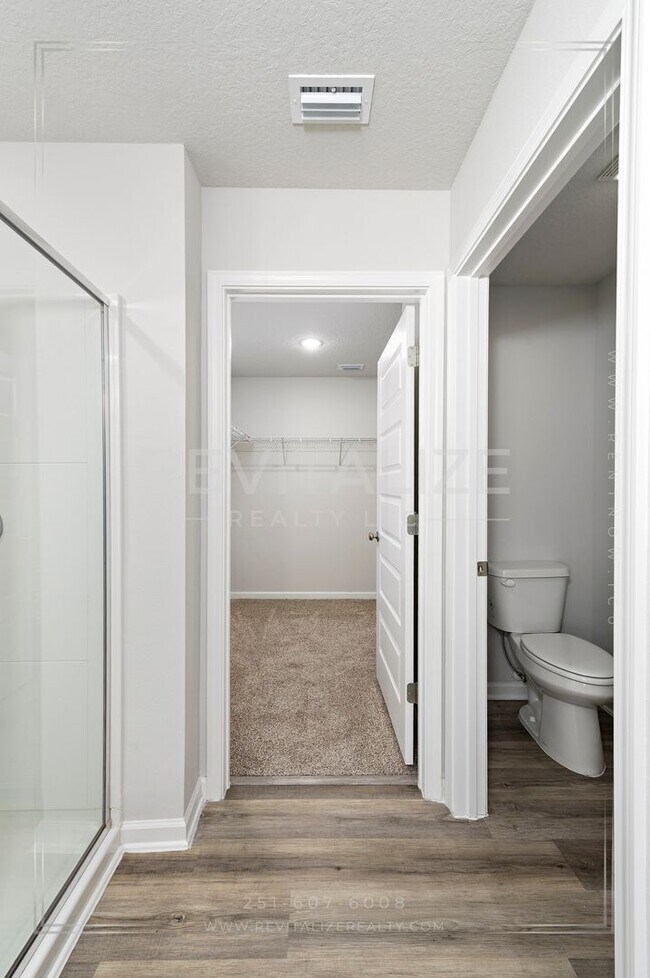 Building Photo - Smart 4 Bd / 2 Ba Home in West Mobile Gated Community