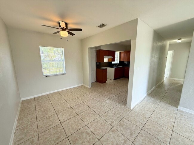 Building Photo - 15331 NW 29th Ave