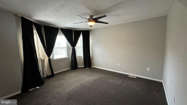 Building Photo - 7225 Steamerbell Row