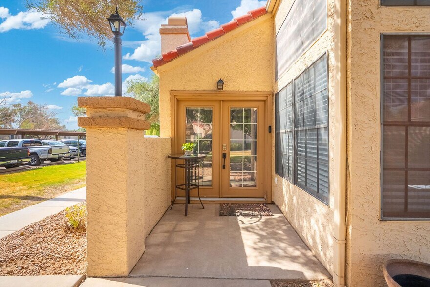 Building Photo - 602 North May-SI FL1-ID1625719P