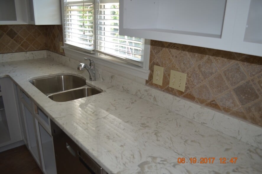 Building Photo - 11075 Regal Forest Dr.