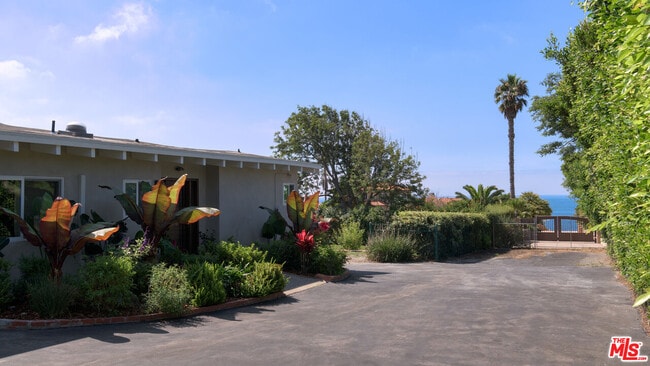 Building Photo - 29740 Baden Pl