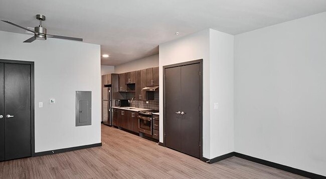 Building Photo - 5310 Helen St