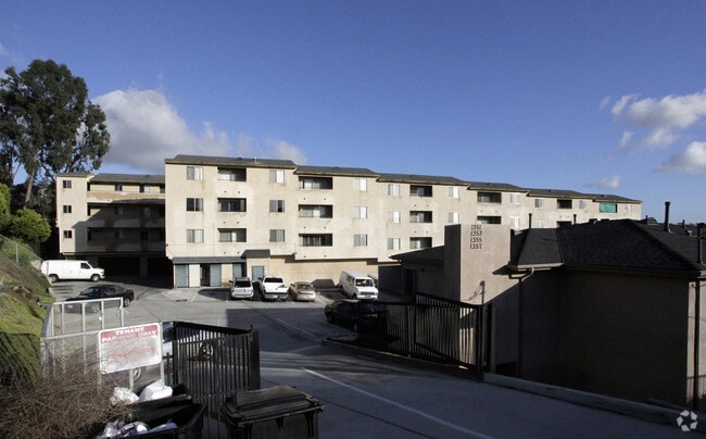 Building Photo - Eureka Garden