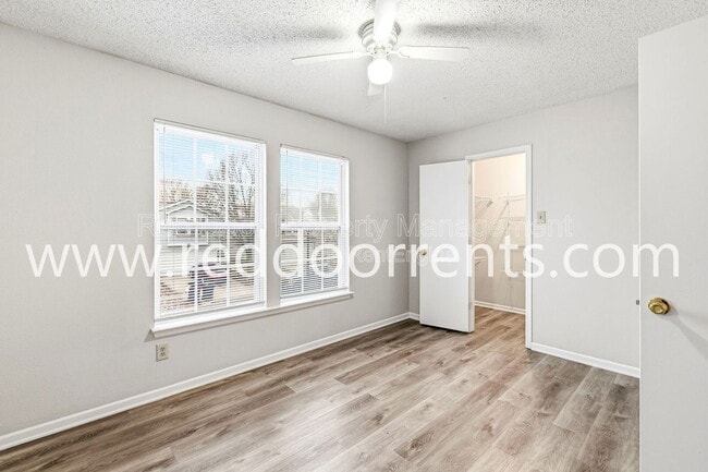 Building Photo - 2249 Collins Way