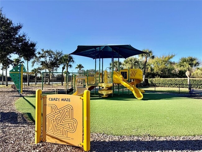 Building Photo - 819 Fairwaycove Ln