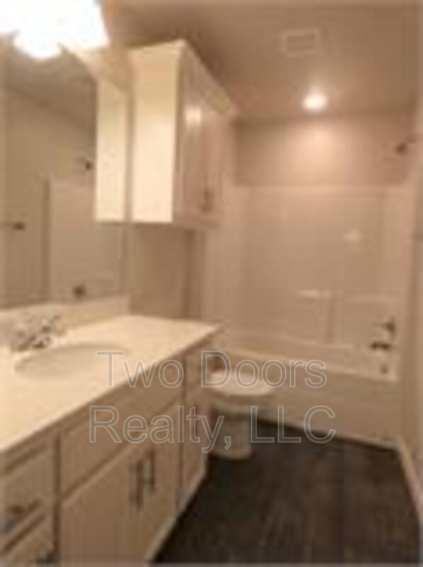 Building Photo - 411 Vail Cir