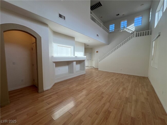 Building Photo - 2697 Hillgrass Rd