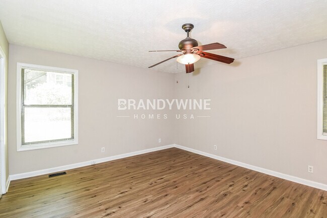 Building Photo - 4839 Caboose Ln NW