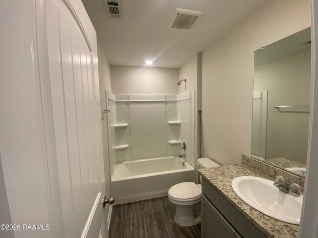 Building Photo - 15819 Olive Grv Dr