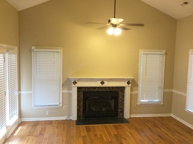 Building Photo - 3200 Daingerfield Dr