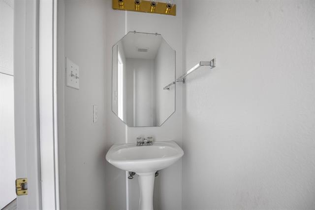 Building Photo - 4524 Alamosa St