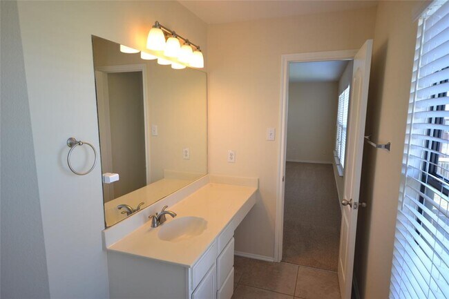 Building Photo - 3302 High Cotton Cove