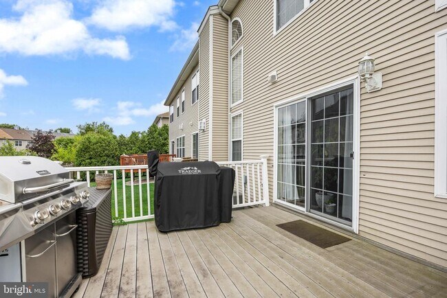 Building Photo - 108 Tattersall Dr