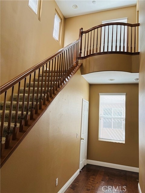 Building Photo - 40277 Balboa Dr