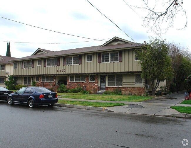 Building Photo - 5302 Bellingham Ave