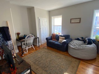 Building Photo - 637 N 32nd St