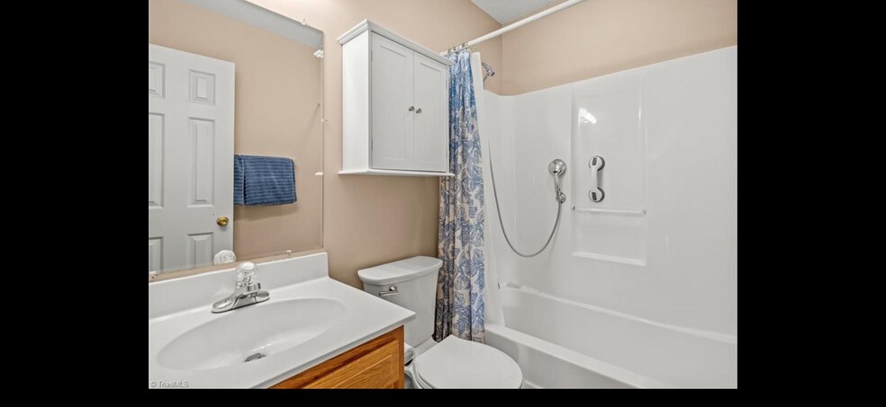 Building Photo - 1859 Camden Forest Dr