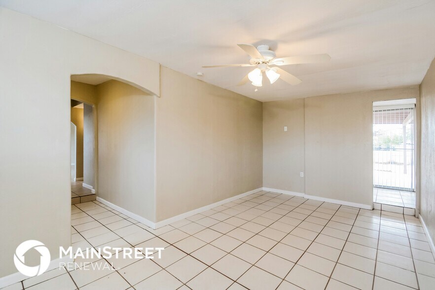 Building Photo - 333 Inez Dr