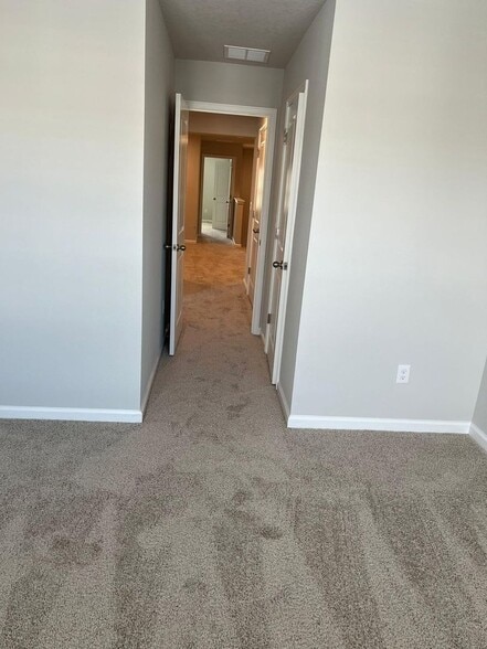 Building Photo - 4069 Cloud Hopper Wy