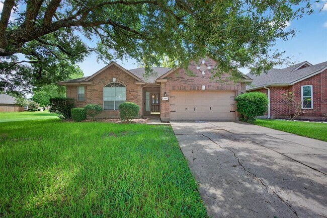 Building Photo - 3214 Southmere Ln