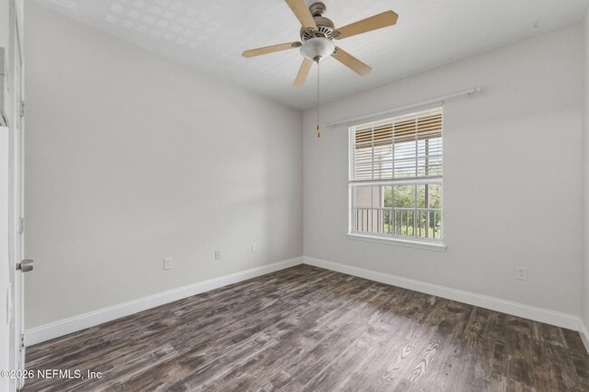 Building Photo - 7990 Baymeadows Rd E
