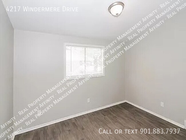 Building Photo - 4217 Windermere Rd