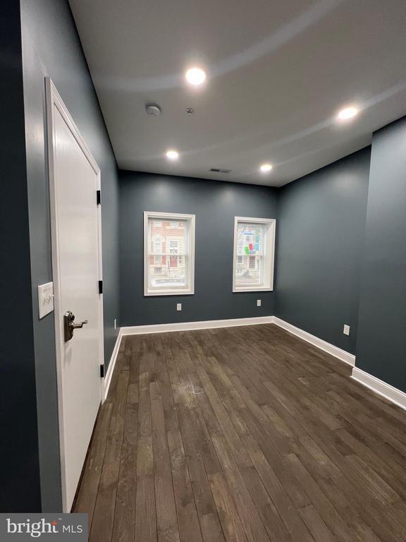 Building Photo - 2020 McCulloh St