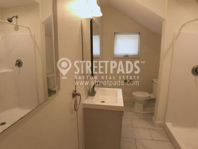 Building Photo - 2 bedroom in Cambridge MA 02138