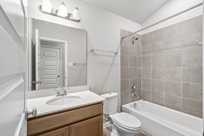 Building Photo - 7222 Melrose Ln