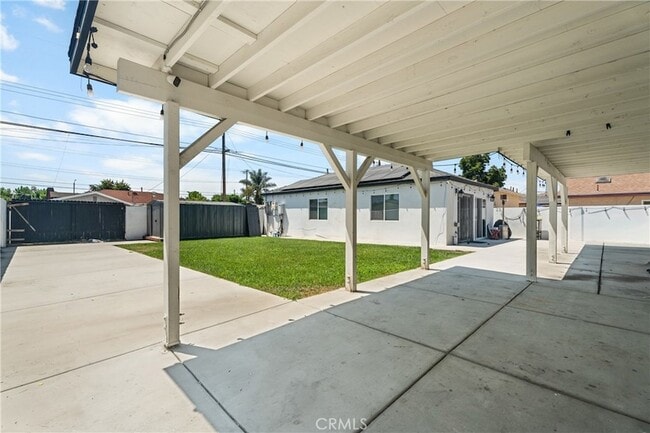 Building Photo - 8552 Marylee Dr