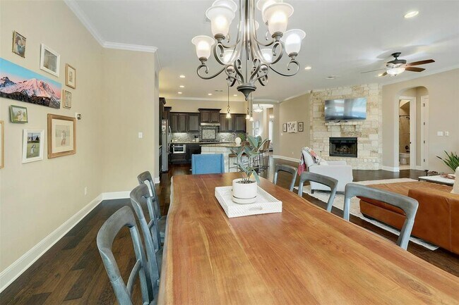 Building Photo - 120 Camp Verde Dr